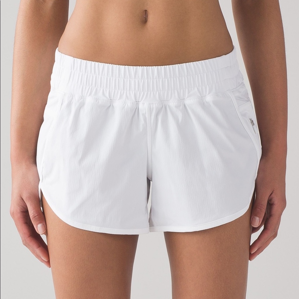 Lululemon tracker short 4”